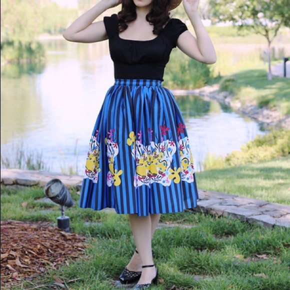 Pinup Couture Mary Blaire striped clown skirt xs - Picture 2 of 5